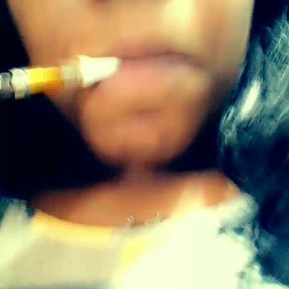 Meet your Posher, Faeva - Picture 1 of 1